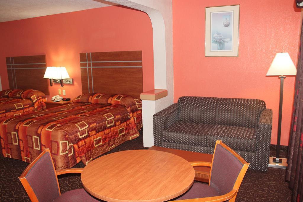 Bays Inn And Suites Baytown Εξωτερικό φωτογραφία